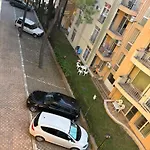 Апартамент Gt Golden Dreams